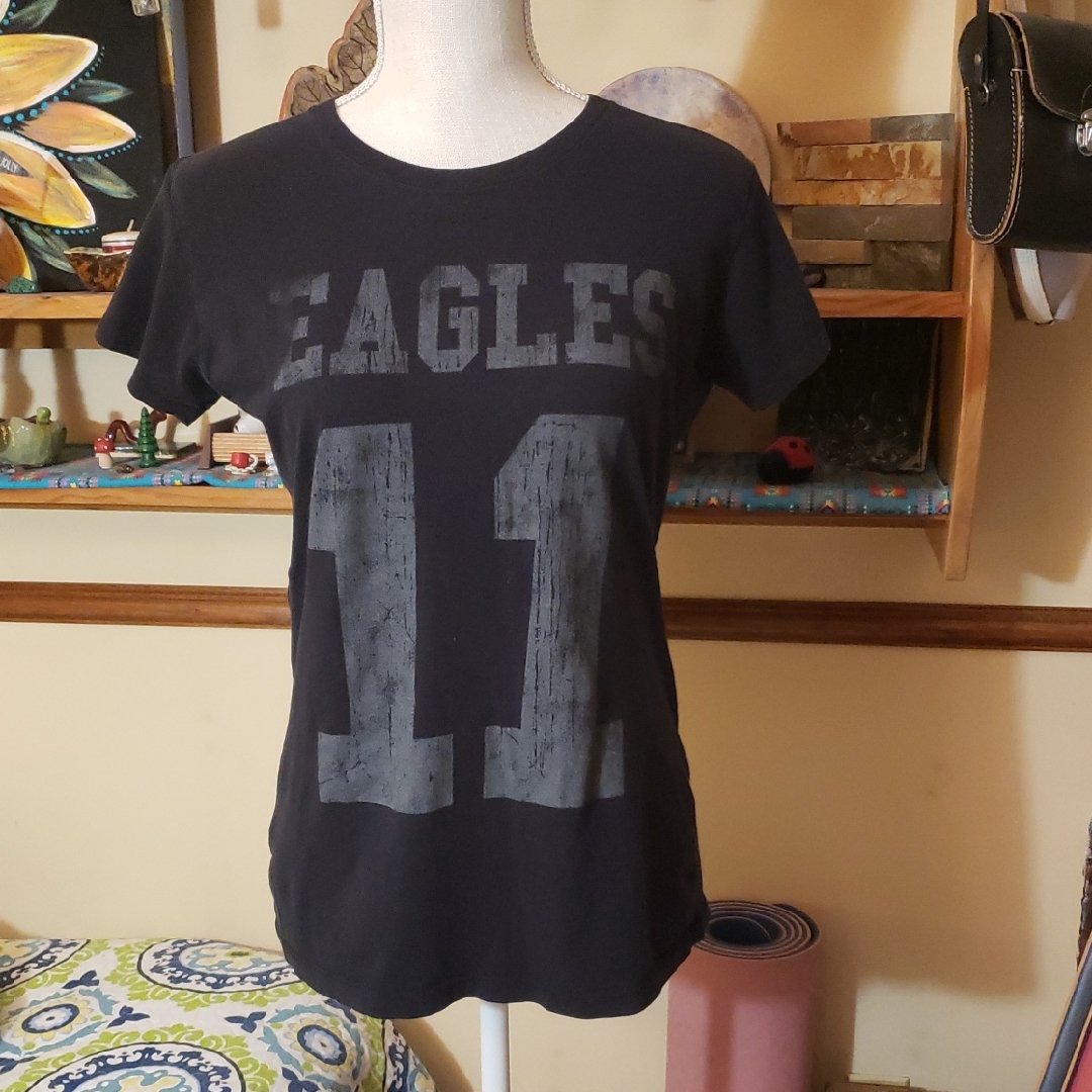 Black Graphic T-Shirt With Eagles Print